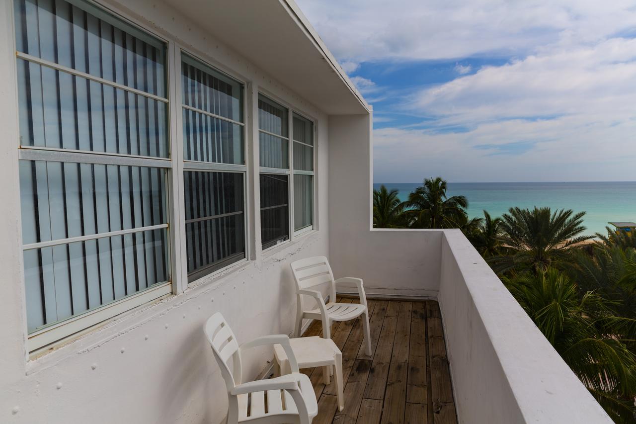 Ocean Surf Hotel Miami Beach Exterior photo